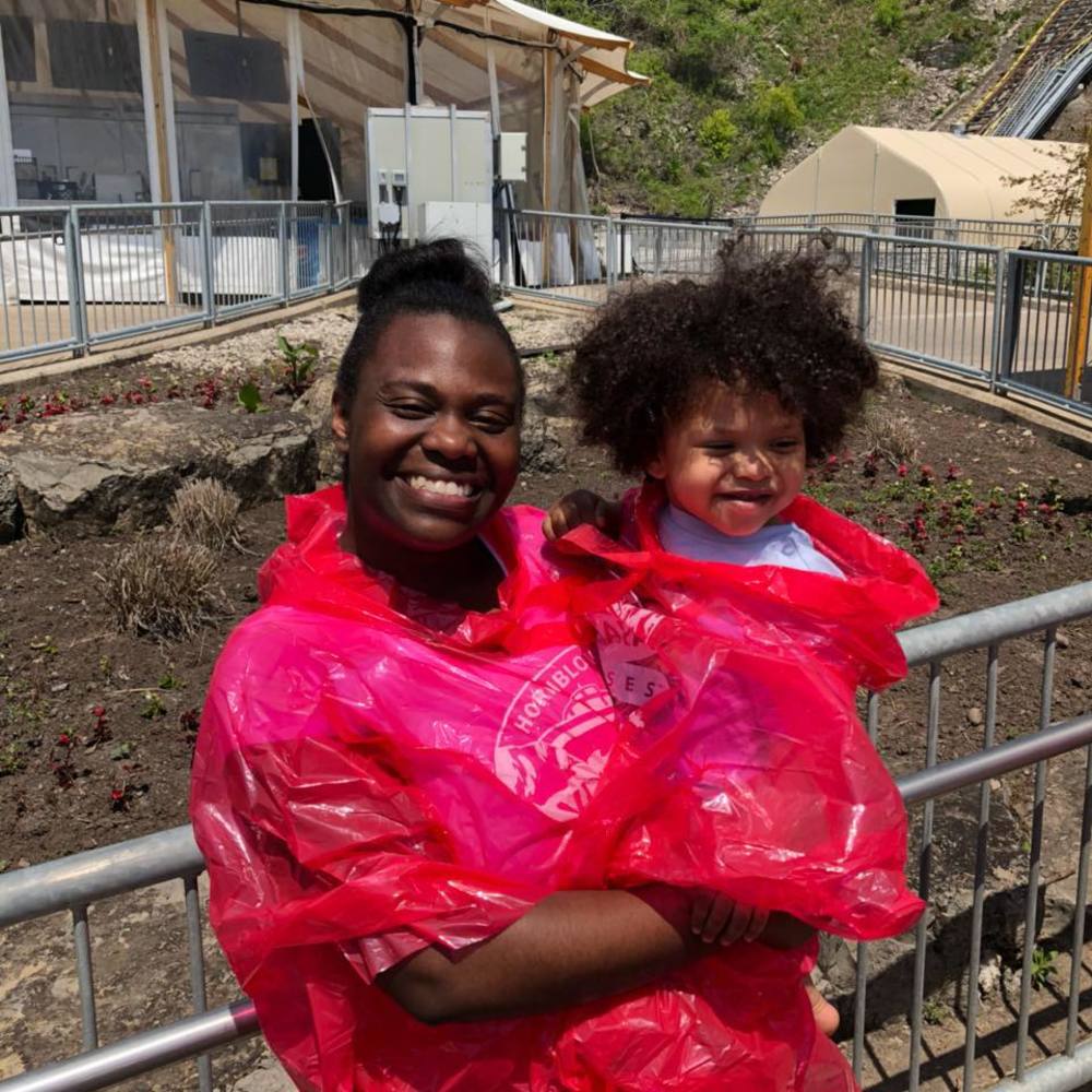 Meet your Posher, Shanique
